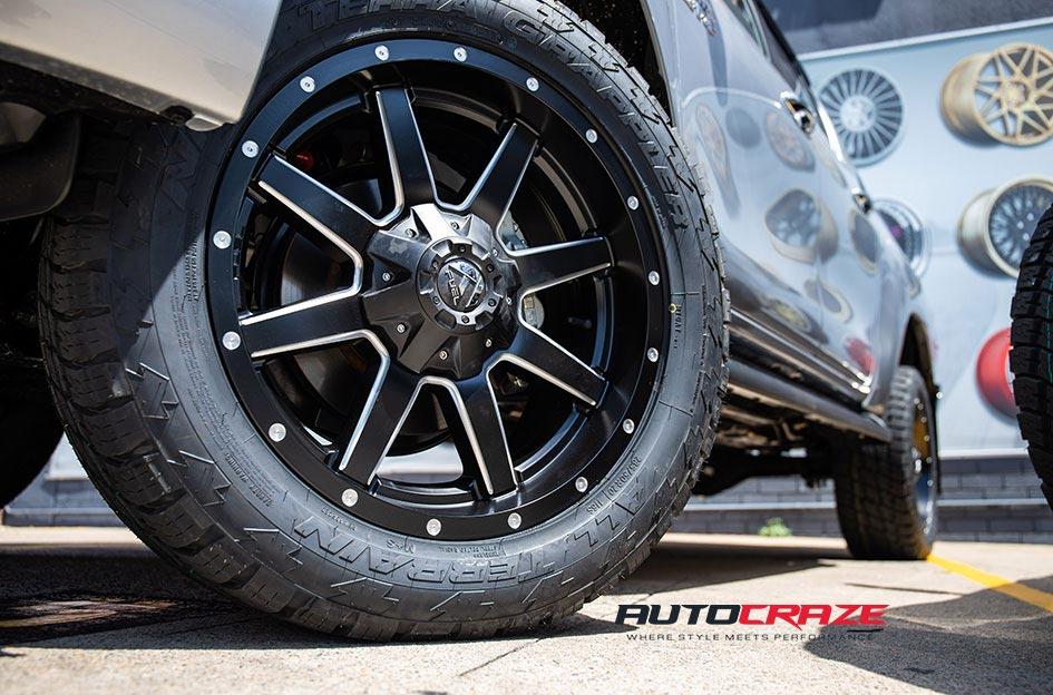 TOYOTA HILUX N80 4WD MAVERICK GLOSS BLACK MILLED ACCENTS